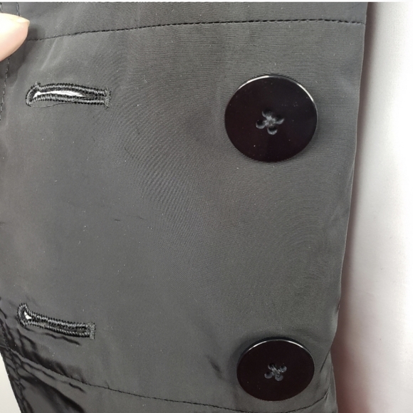 St. John 3/4 Sleeve Jacket w/ Blk Rhinestone Accents Classy and Beautiful! Sz 10 - Picture 8 of 9